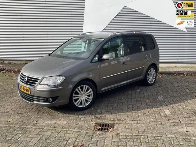 Grijs Gebruikt 2007 VW Touran Highline MPV | € 2.250 (Super prijs) - Afbeelding 1/4