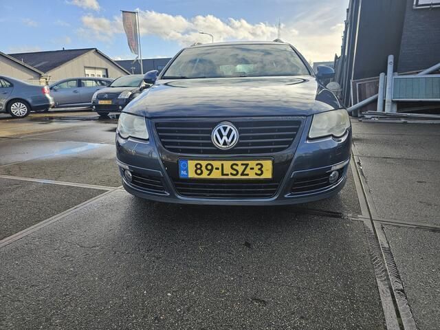 Blauw Gebruikt 2008 VW Passat Highline Stationwagen | € 3.499 (Eerlijke prijs) - Afbeelding 1/4