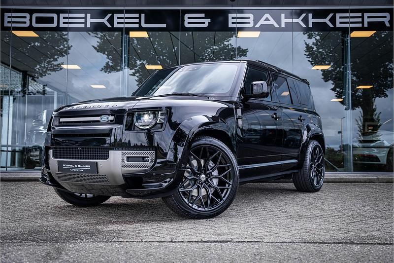 Zwart Nieuw 2025 Land Rover Defender Dynamic SUV | € 130.395 - Afbeelding 1/4