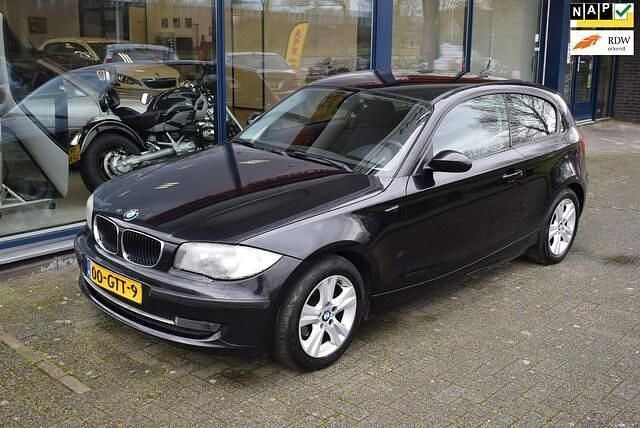 Occasion BMW 116 122 PK (89 kW) 2008 Zwart Hatchback