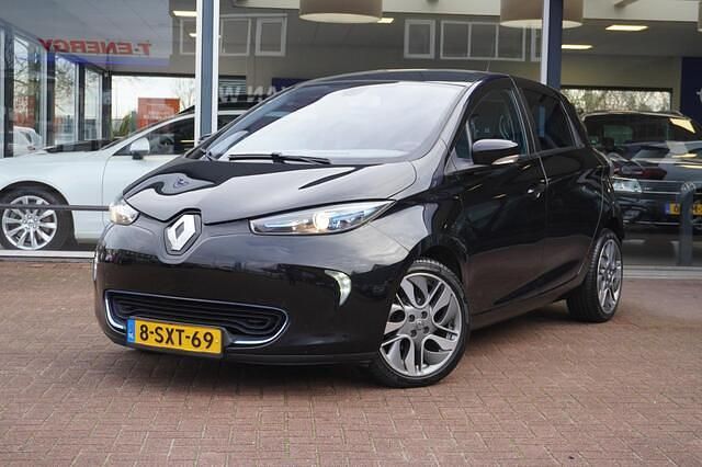Zwart Occasion 2013 Renault Zoe Zen Hatchback | € 4.950 (Eerlijke prijs) - Afbeelding 1/4
