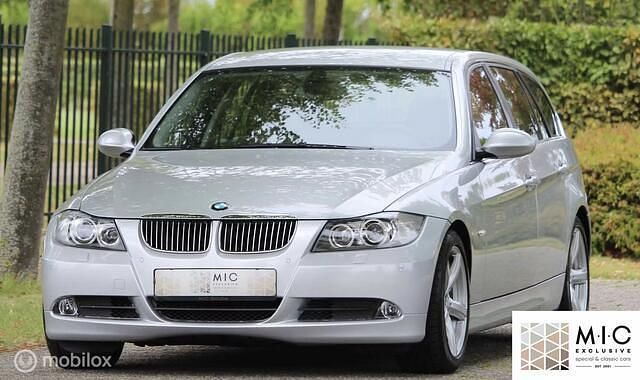 Zilver Gebruikt 2005 BMW 325 Executive Stationwagen | € 15.950 - Afbeelding 1/4
