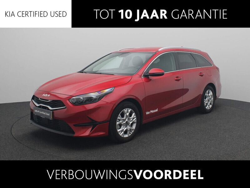 Rood Gebruikt 2024 Kia Ceed Stationwagen | € 27.435 (Iets duurder) - Afbeelding 1/4