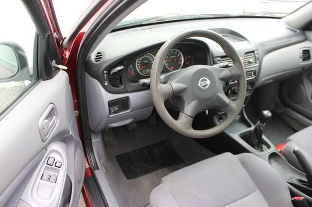 Occasion Nissan Almera 2002 Paars Sedan