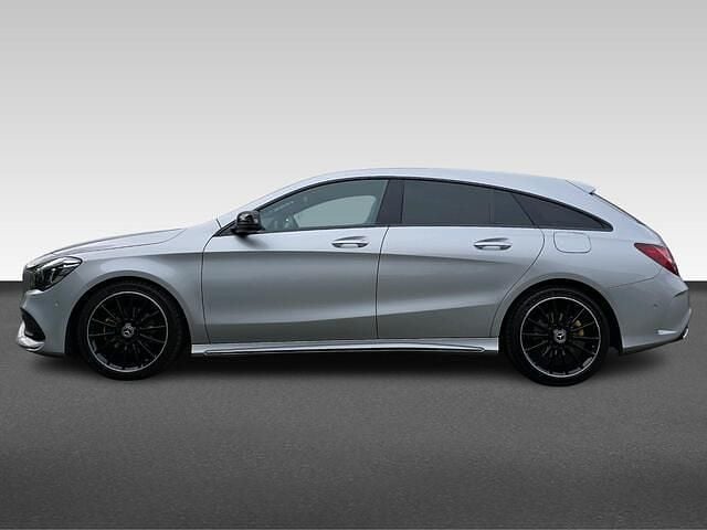 Zilver (metallic) Occasion 2017 Mercedes CLA180 Shooting Brake Business Stationwagen | € 18.730 (Goede deal) - Afbeelding 1/4