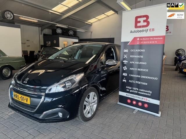 Zwart Gebruikt 2016 Peugeot 208 Hatchback | € 8.250 (Eerlijke prijs) - Afbeelding 1/4
