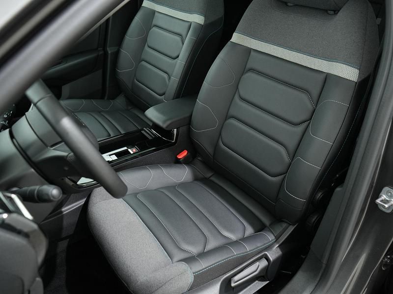 Occasion Citroën C4 PureTech 131 PK (96 kW) 2024 Grijs SUV