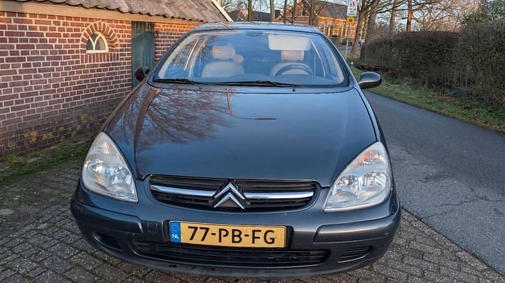 Occasion 2004 Citroën C5 | € 1.000 (Eerlijke prijs) - Afbeelding 1/4