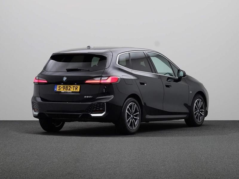 Occasion BMW 220 Active Tourer M Sport 156 PK (114 kW) 2023 Zwart MPV