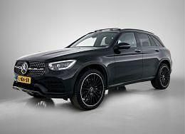 Zwart Gebruikt 2021 Mercedes GLC300 Business SUV | € 47.945 (Iets duurder) - Afbeelding 1/4