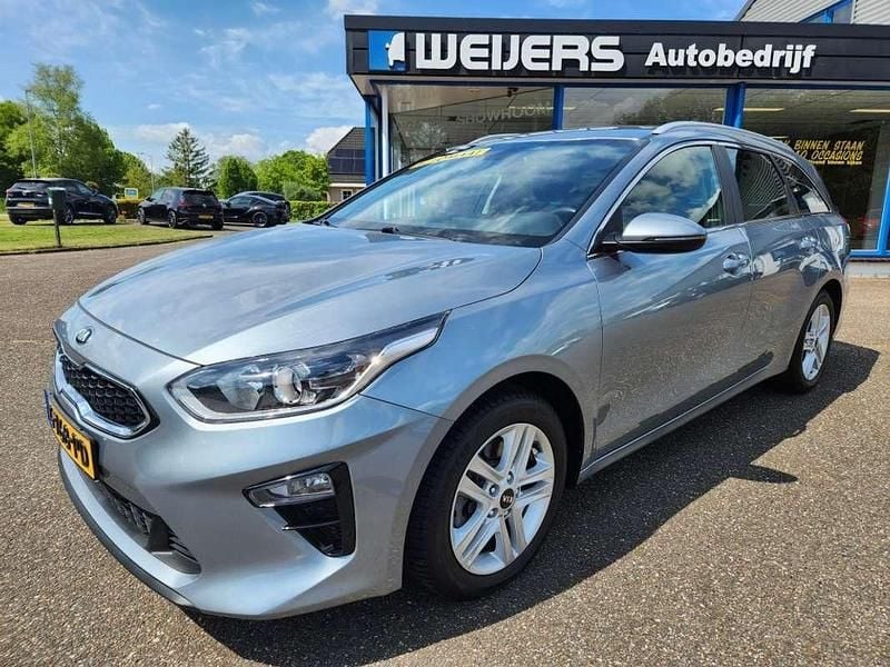 Grijs Gebruikt 2019 Kia Ceed Sportswagon Stationwagen | € 18.900 (Eerlijke prijs) - Afbeelding 1/4