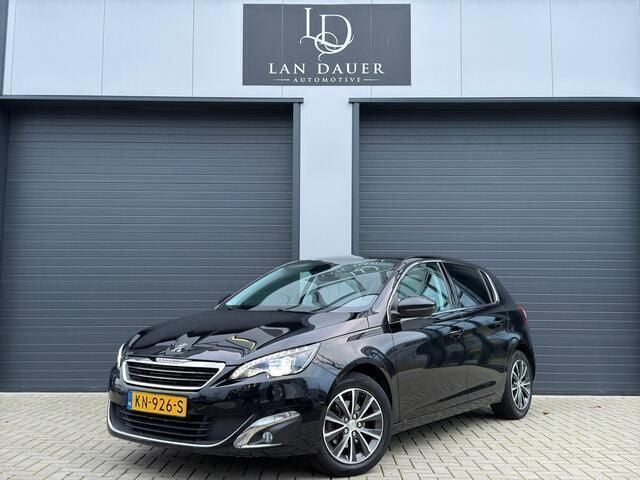 Zwart Gebruikt 2016 Peugeot 308 Allure Hatchback | € 10.499 (Eerlijke prijs) - Afbeelding 1/4