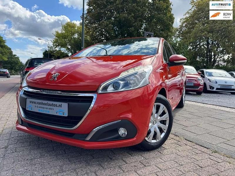 Oranje Gebruikt 2016 Peugeot 208 Hatchback | € 5.995 (Goede deal) - Afbeelding 1/4