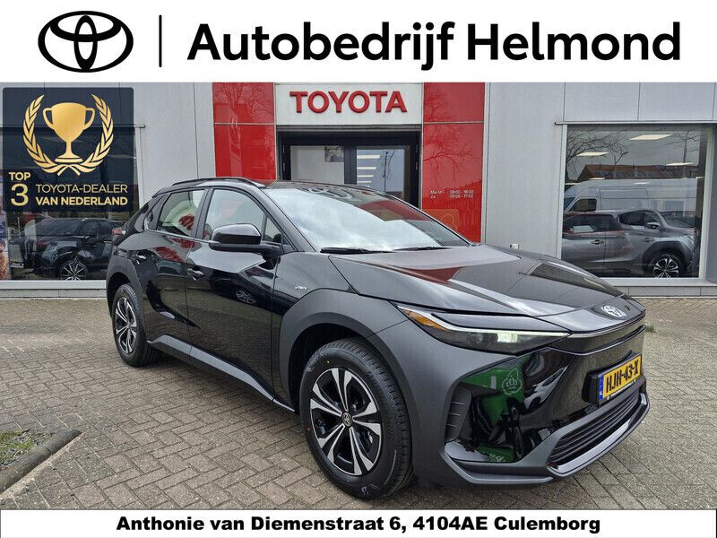 Overige Nieuw 2025 Toyota bZ4X Active SUV | € 36.999 (Super prijs) - Afbeelding 1/4