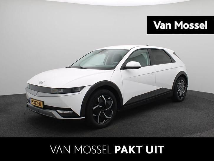 Gebruikt 2022 Hyundai Ioniq Style Hatchback | € 28.940 - Afbeelding 1/4