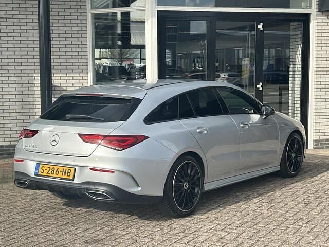 Occasion Mercedes CLA180 Shooting Brake AMG 136 PK (100 kW) 2023 Grijs Stationwagen