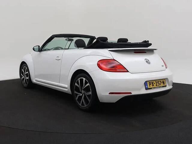 Occasion VW Beetle Trendline 105 PK (77 kW) 2013 Wit Cabriolet