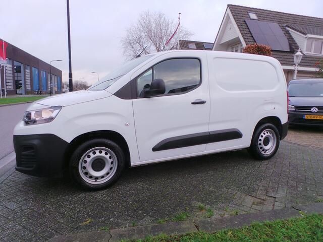 Wit Gebruikt 2020 Citroën Berlingo MPV | € 12.950 (Eerlijke prijs) - Afbeelding 1/4