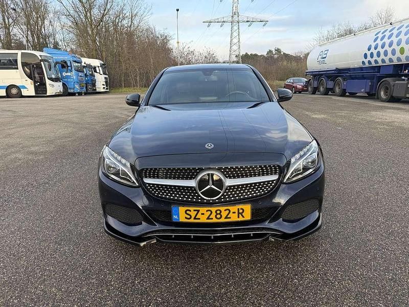 Occasion 2018 Mercedes C180 Avantgarde Sedan | € 21.000 (Eerlijke prijs) - Afbeelding 1/4