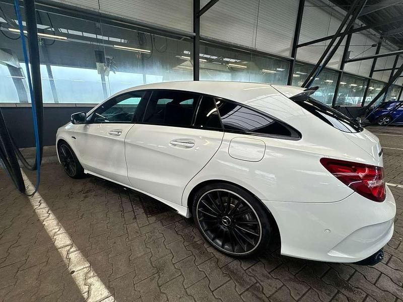 Occasion Mercedes CLA45 AMG AMG 381 PK (280 kW) 2018 Wit Stationwagen