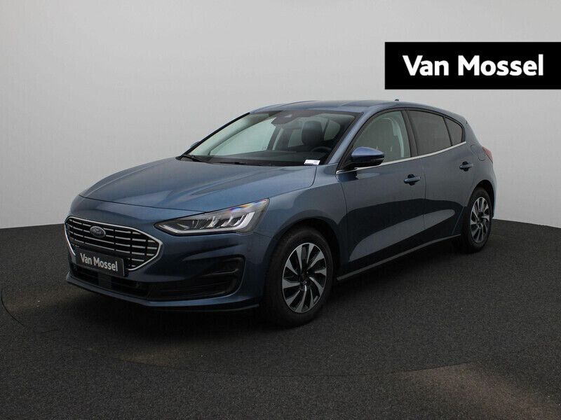 Blauw Gebruikt 2022 Ford Focus Titanium Hatchback | € 21.900 (Eerlijke prijs) - Afbeelding 1/4