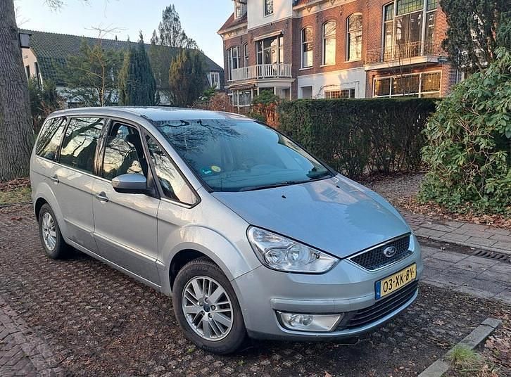 Occasion 2007 Ford Galaxy Ghia MPV | € 2.450 (Duur) - Afbeelding 1/4