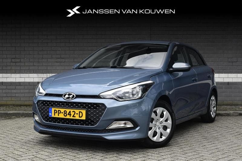 Blauw Gebruikt 2016 Hyundai i20 Hatchback | € 9.945 (Eerlijke prijs) - Afbeelding 1/3