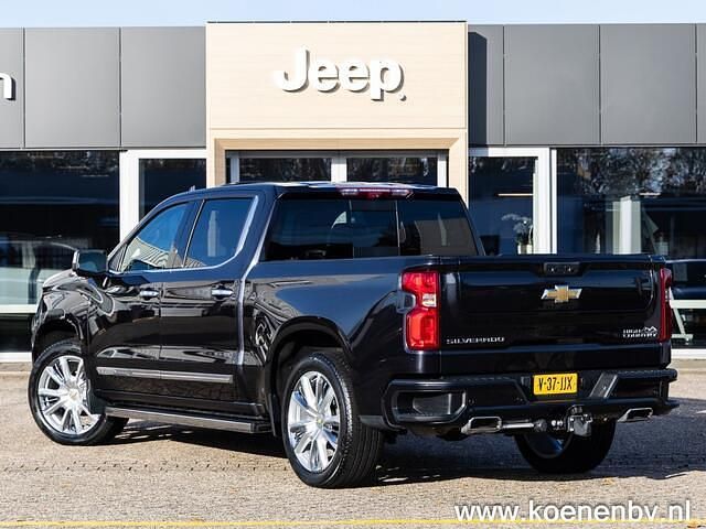 Occasion Chevrolet Silverado 426 PK (313 kW) 2024 Zwart Van