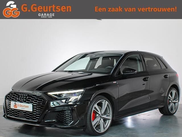 Zwart Gebruikt 2020 Audi A3 Sportback S-Line Hatchback | € 25.900 (Eerlijke prijs) - Afbeelding 1/4