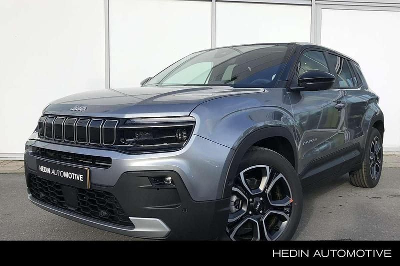Grijs Nieuw 2025 Jeep Avenger EV Summit SUV | € 42.295 (Duur) - Afbeelding 1/3