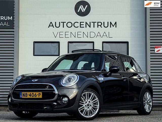 Bruin Gebruikt 2015 Mini Cooper S Chili Hatchback | € 15.950 (Eerlijke prijs) - Afbeelding 1/4