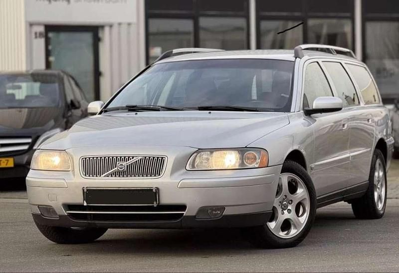 Zilver Gebruikt 2006 Volvo V70 Stationwagen | € 4.700 (Eerlijke prijs) - Afbeelding 1/4