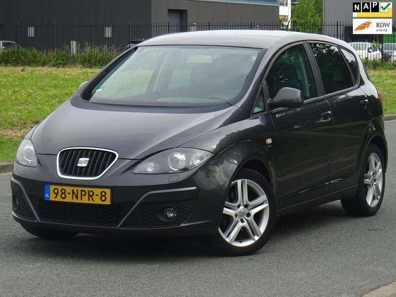 Grijs Gebruikt 2010 Seat Altea Ecomotive MPV | € 3.999 (Eerlijke prijs) - Afbeelding 1/4