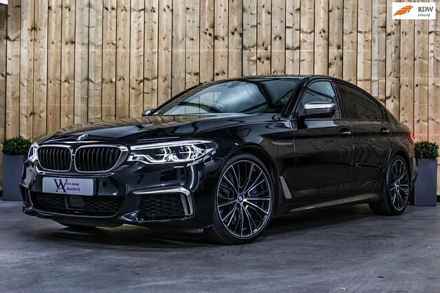 Zwart Gebruikt 2018 BMW M550 Comfort Edition Sedan | € 52.950 (Duur) - Afbeelding 1/4
