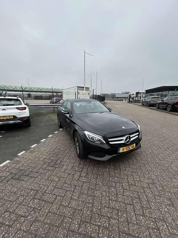 Occasion Mercedes C180 156 PK (114 kW) 2014 Zwart Sedan