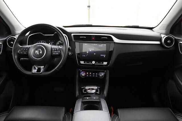 Occasion MG ZS Luxury 105 kW (143 PK) 2020 Rood SUV