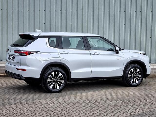 Nieuw Mitsubishi Outlander 306 PK (225 kW) 2025 Wit SUV