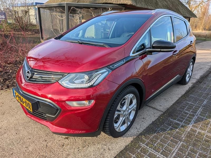 Rood Occasion 2019 Opel Ampera Business Hatchback | € 8.500 (Super prijs) - Afbeelding 1/4