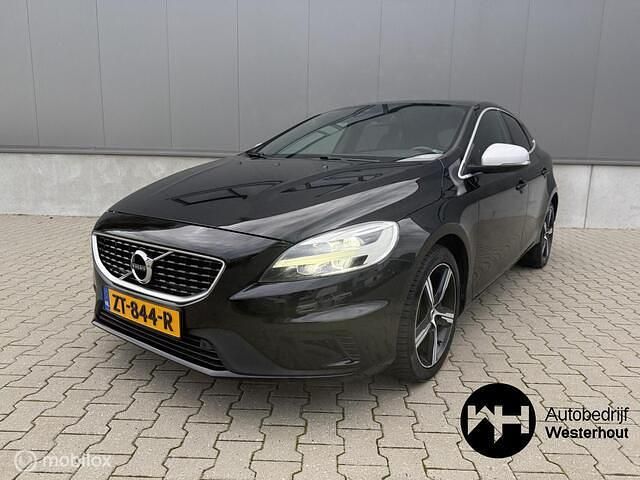Occasion Volvo V40 152 PK (111 kW) 2019 Zwart Hatchback