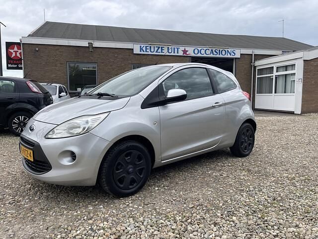 Grijs Gebruikt 2011 Ford Ka Cool & Sound Edition Hatchback | € 2.950 (Eerlijke prijs) - Afbeelding 1/4