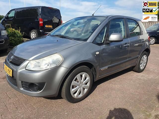 Grijs Gebruikt 2007 Suzuki SX4 Comfort MPV | € 3.750 (Eerlijke prijs) - Afbeelding 1/4