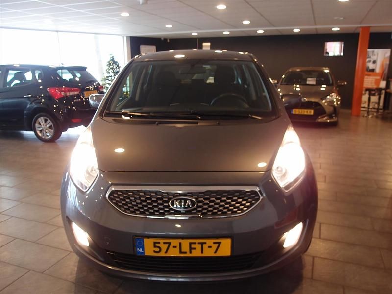 Occasion Kia Venga Comfort 2010 Grijs Hatchback