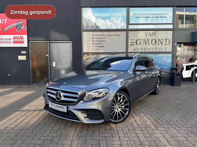 Grijs Gebruikt 2017 Mercedes E400 Prestige Stationwagen | € 22.950 (Goede deal) - Afbeelding 1/4