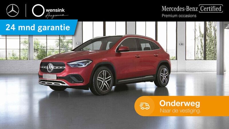Rood Gebruikt 2021 Mercedes GLA180 Business SUV | € 34.850 (Goede deal) - Afbeelding 1/4