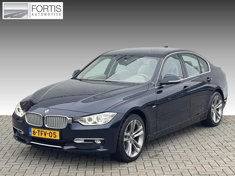 Blauw Occasion 2014 BMW 316 Executive Sedan | € 12.995 (Eerlijke prijs) - Afbeelding 1/4