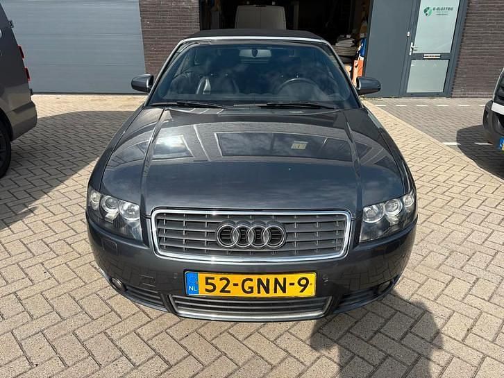 Gebruikt 2003 Audi A4 Cabriolet | € 4.950 (Iets duurder) - Afbeelding 1/4