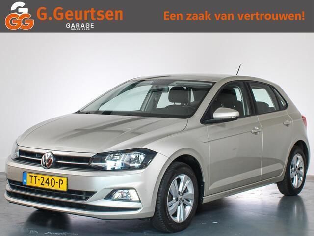 Grijs, metallic lak Gebruikt 2018 VW Polo Comfortline Hatchback | € 15.450 (Eerlijke prijs) - Afbeelding 1/4