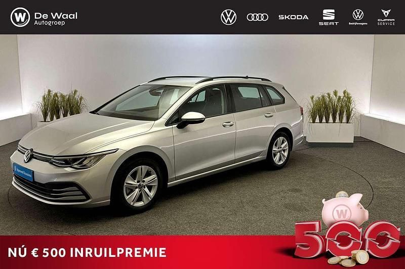 Grijs Gebruikt 2023 VW Golf VIII Life Stationwagen | € 21.895 (Goede deal) - Afbeelding 1/3