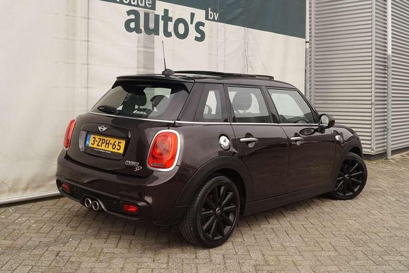 Occasion Mini Cooper D Chili 170 PK (125 kW) 2015 Bruin Hatchback