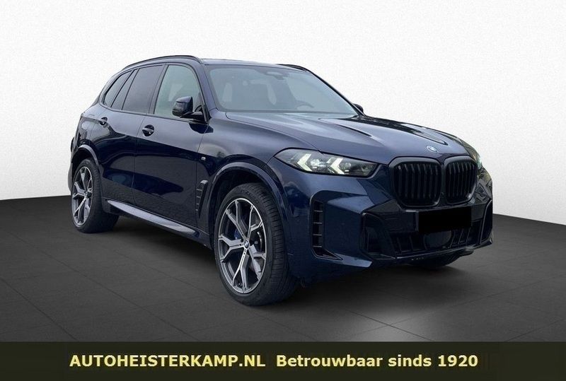 Blauw Gebruikt 2024 BMW X5 M Sport SUV | € 112.950 - Afbeelding 1/4